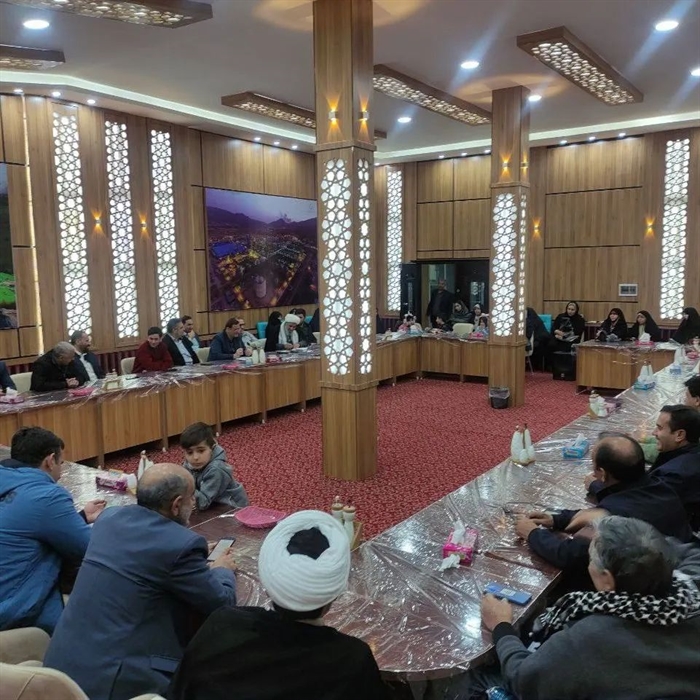 ویزیت رایگان ۳۰۰ نفر از شهروند استان توسط اساتید طب سنتی