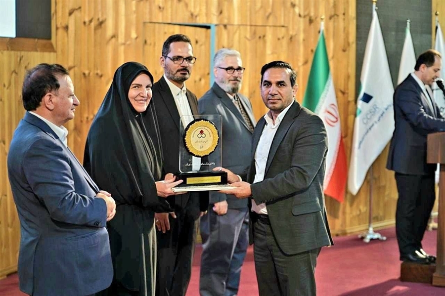 پتروشیمی ایلام نشان عالی مسئولیت اجتماعی را کسب کرد